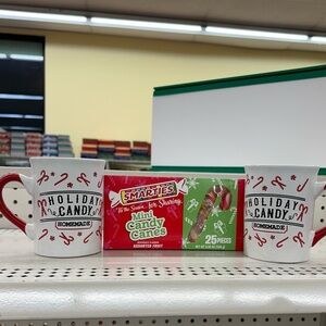 Holiday Candy Mugs (2) + Smarties Mini Candy Canes (25)